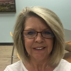 Meet your Posher, Tina